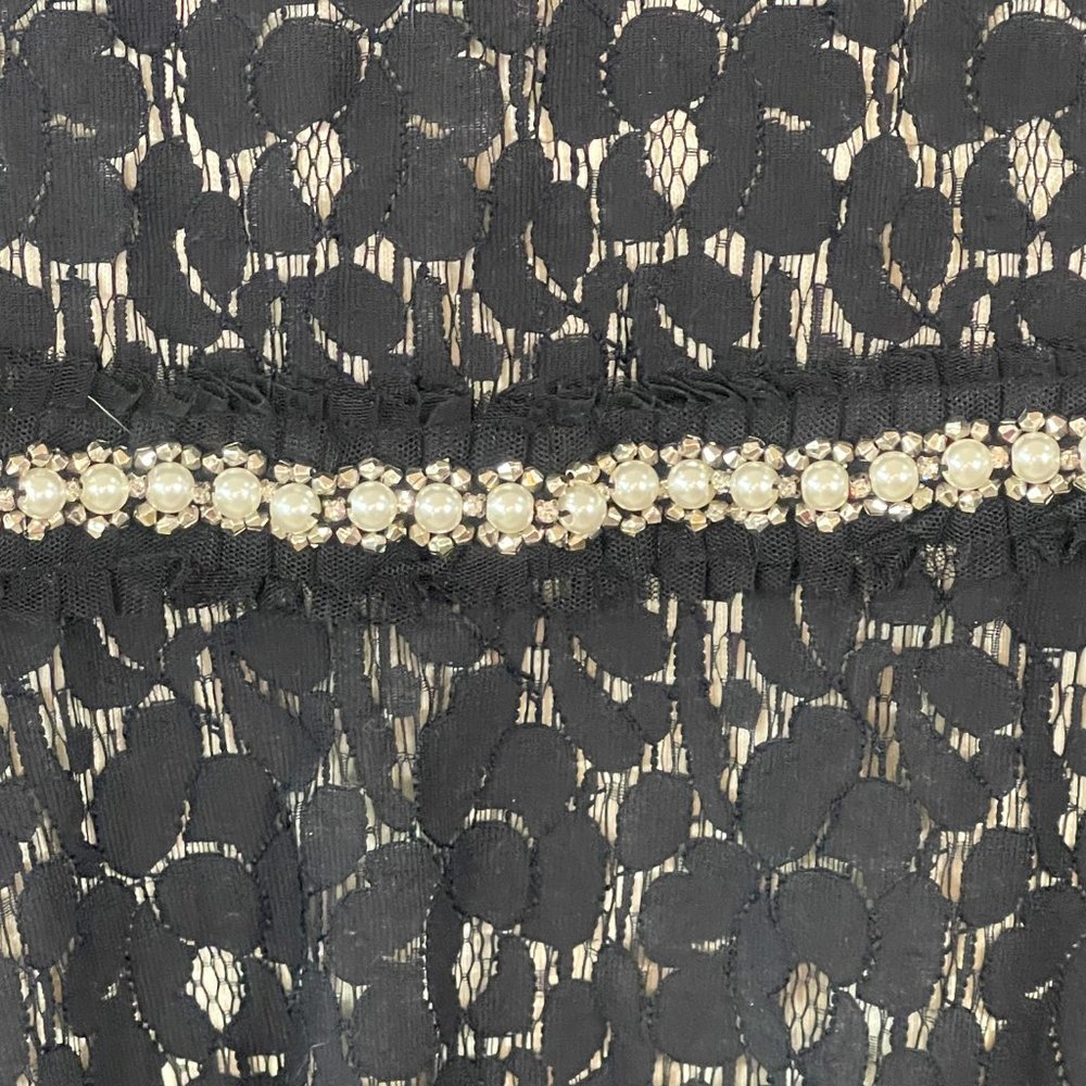 Un Deux Trois Lace Embellished Waist Dress - Picture 7 of 8